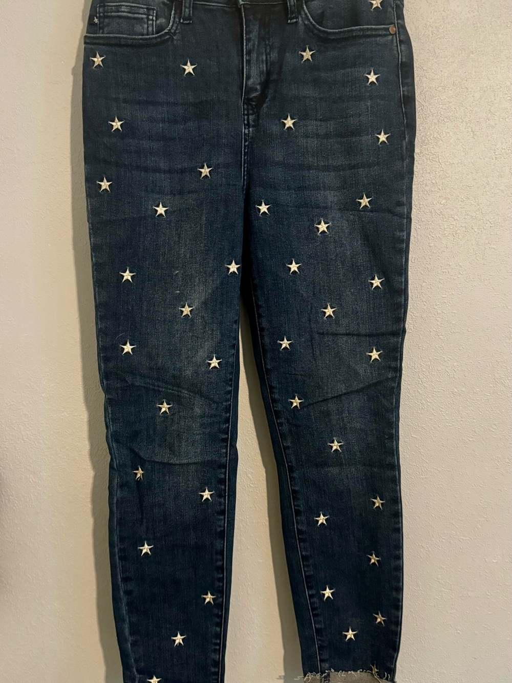 Judy Blue Mid Rise Skinny Jeans with White Star Embroidery